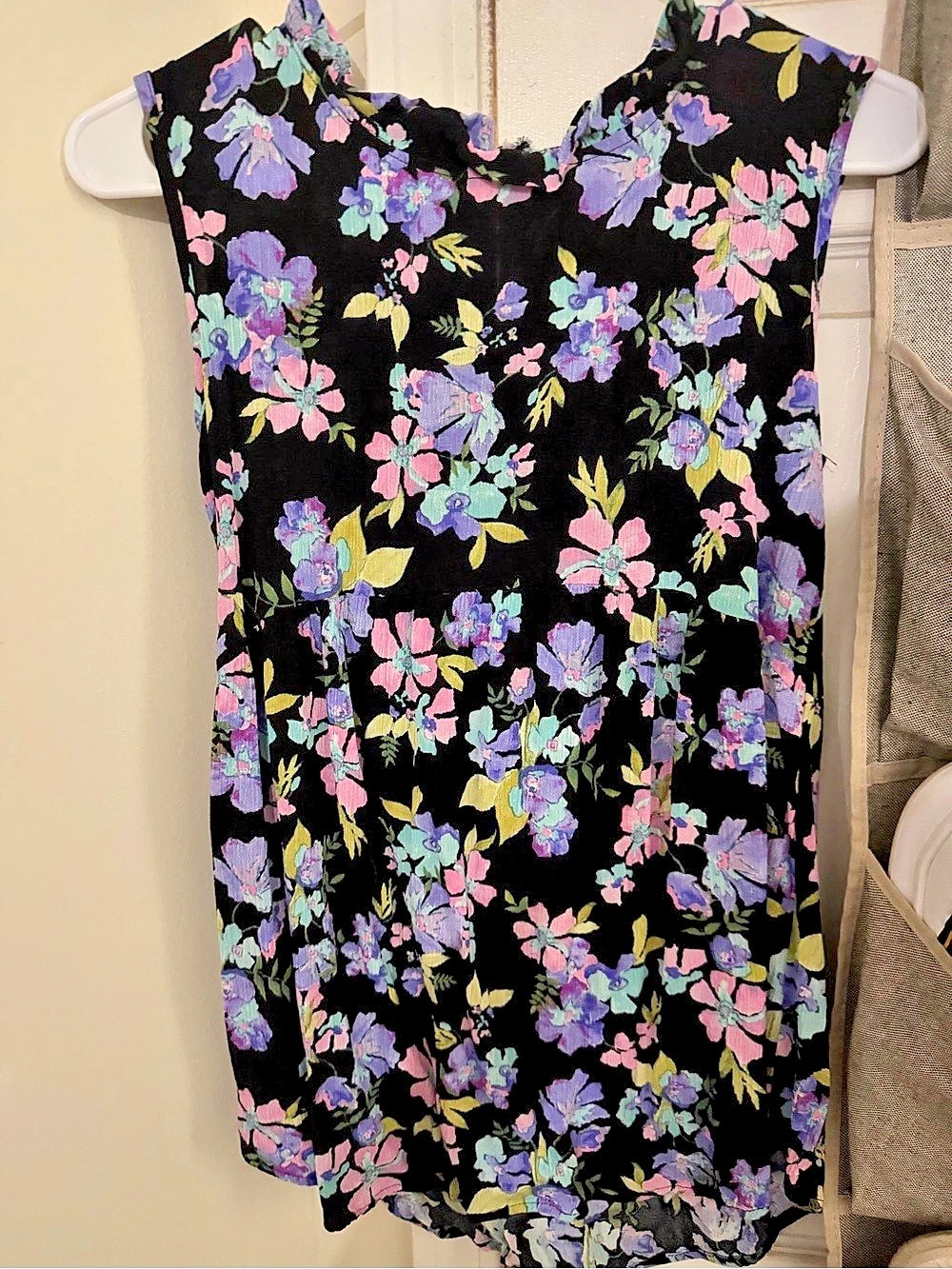 The 7th Ray Top in Black & Purple Like New
